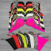 Комплект Victoria's Secret чашка 80В, красный. Код: С77